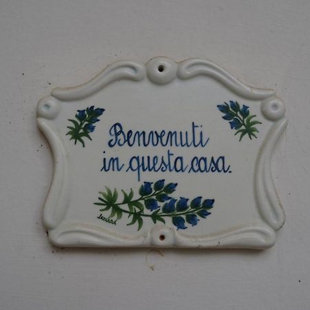 Casina Mozart Lecce Acomodação com café da manhã Magliano Exterior foto